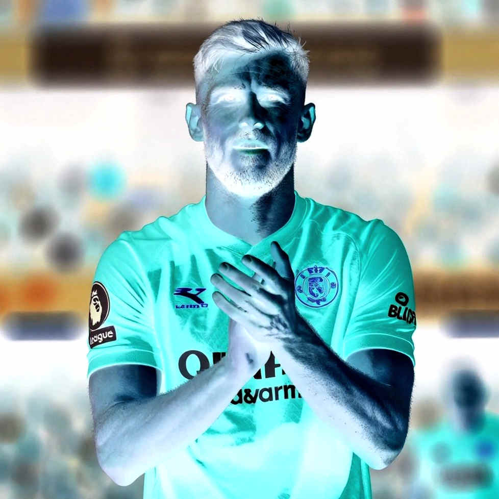 শোলারের ছায়ায় আট গোল: জুনিনিয়োর রেকর্ড-অঙ্ক আর পুমাসের বাইশ বছরের খরা