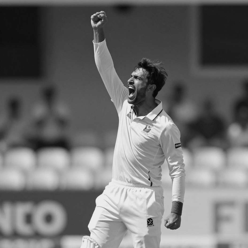ড্যাশের ভাষা: একটি ফাঁকা বিশ্লেষণ প্রতিবেদন পড়তে গিয়ে