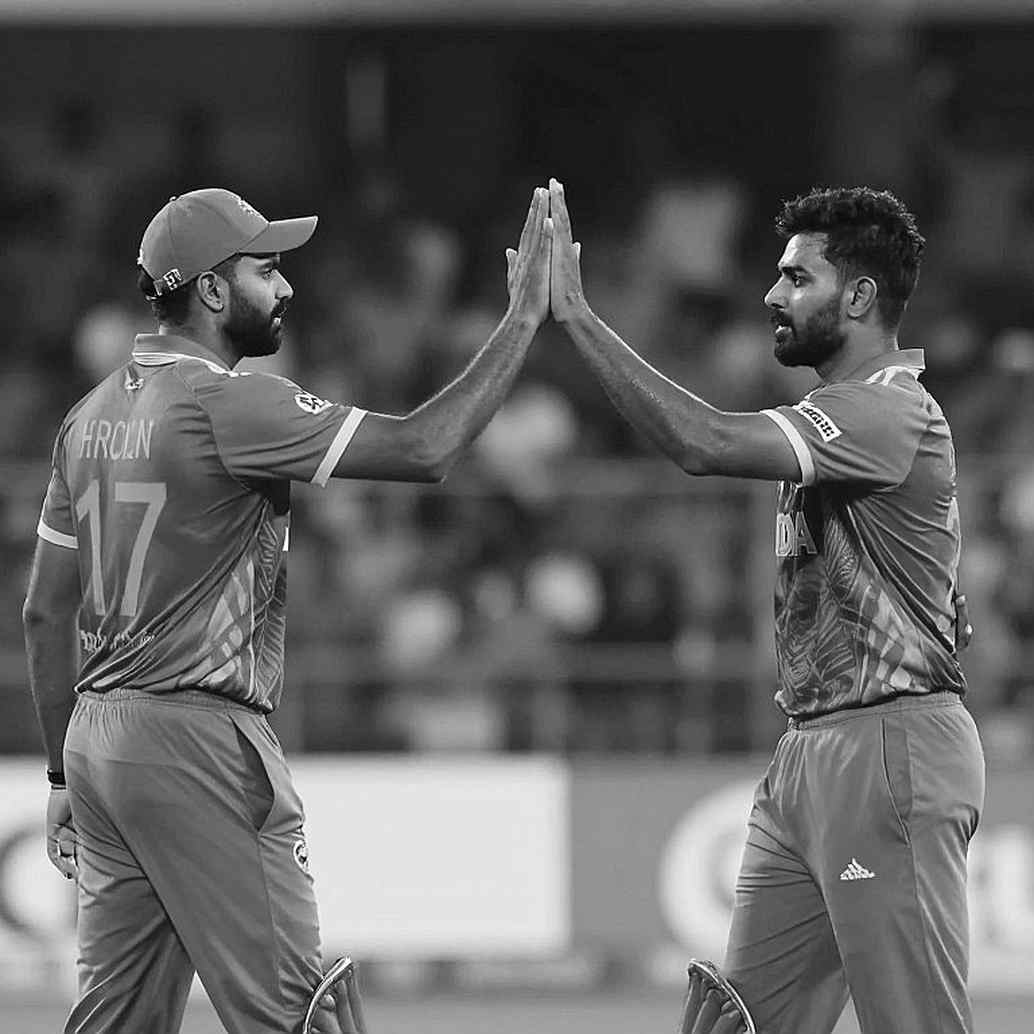সতেরোতম ওভার: যে ওভারটা কেউ গোনে না, অথচ ম্যাচটা ওখানেই ঠিক হয়ে যায় সতেরোতম ওভার: যে ওভারটা কেউ গোনে না, অথচ ম্যাচটা ওখানেই ঠিক হয়ে যায়