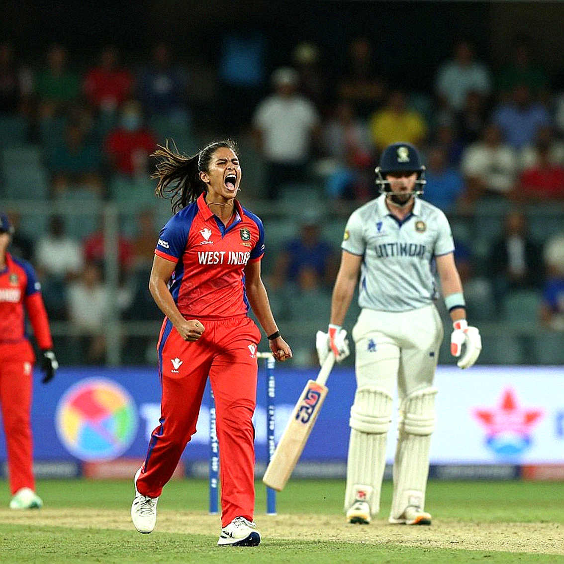 ১৪ রানের মায়া: ইন্দোরের জয়ে ভারতের যে লেজার কেউ পড়েনি