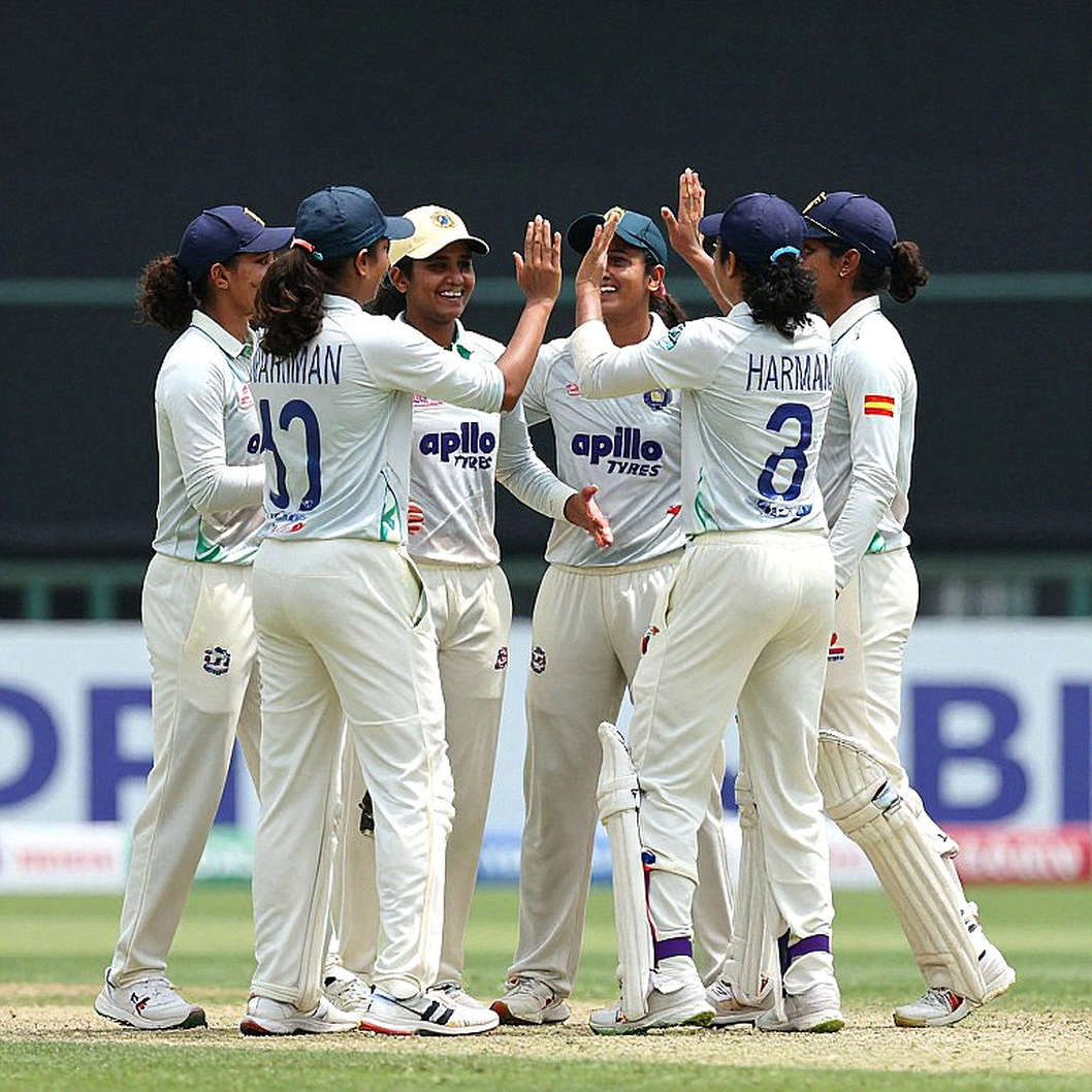 ৩.৩ ওভারেই থামলেন নর্তজে: কেপ টাউনের নির্ণায়ক টেস্টে দক্ষিণ আফ্রিকার আসল প্রশ্নটা ওভার-গণিত